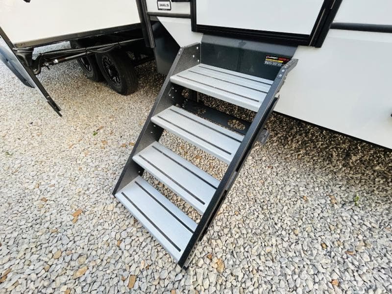 2026 Keystone 2026 Keystone Alpine Avalanche Edition - thumbnail 11