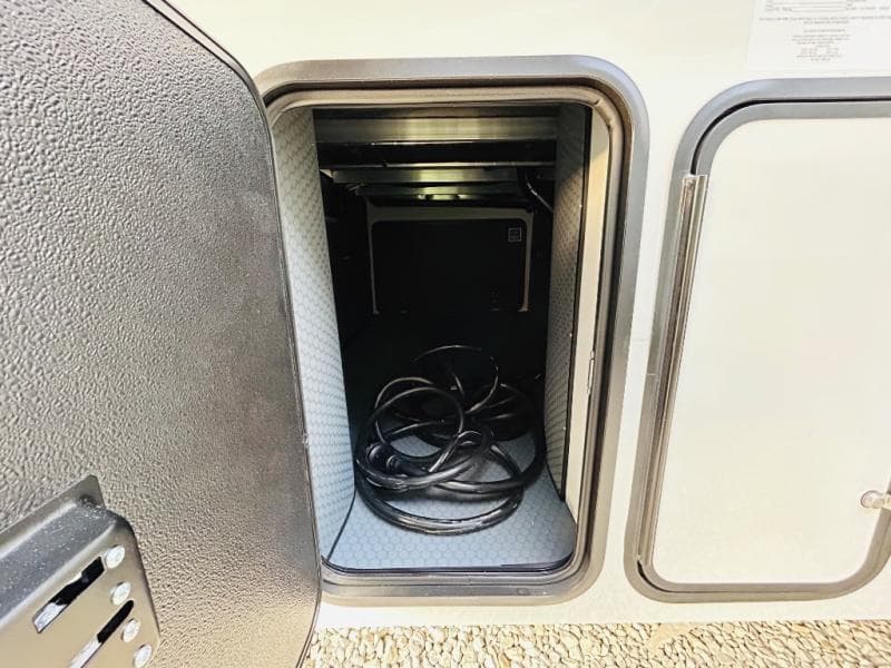 2026 Keystone 2026 Keystone Alpine Avalanche Edition - thumbnail 15