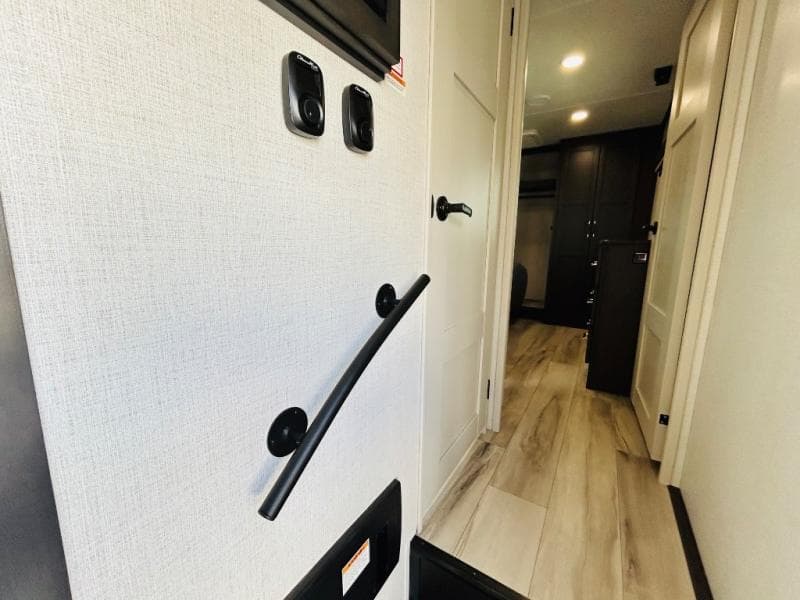 2026 Keystone 2026 Keystone Alpine Avalanche Edition - thumbnail 18