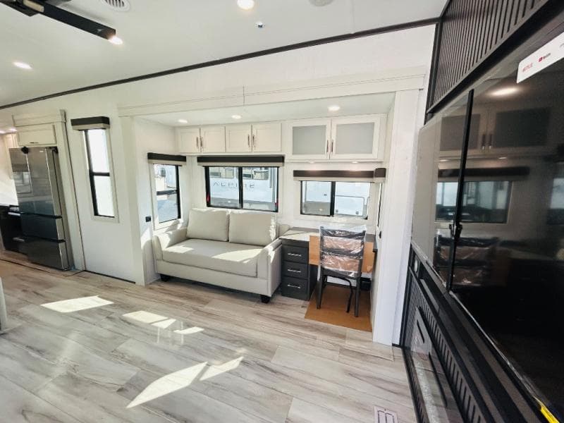 2026 Keystone 2026 Keystone Alpine Avalanche Edition - thumbnail 19