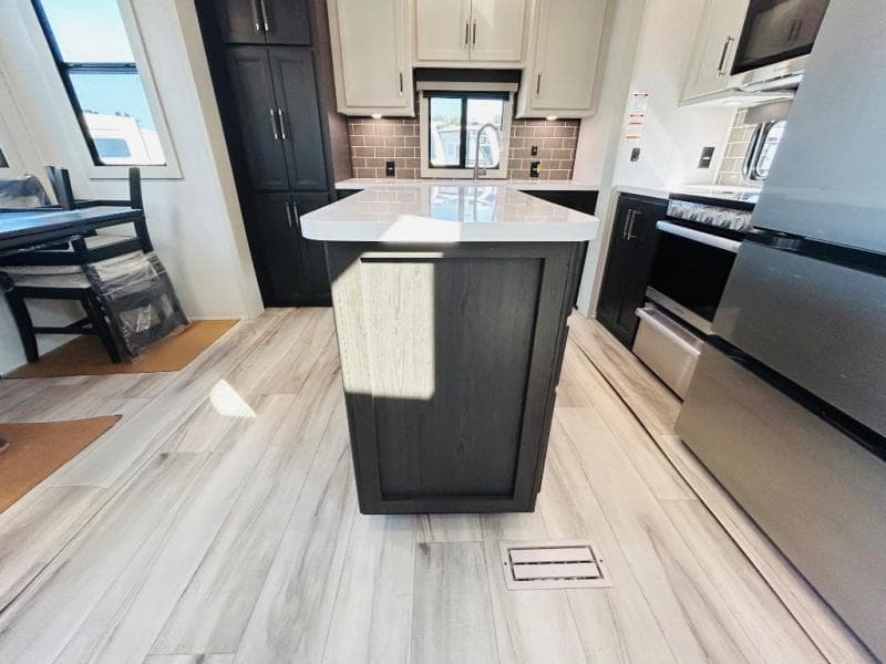 2026 Keystone 2026 Keystone Alpine Avalanche Edition - thumbnail 28