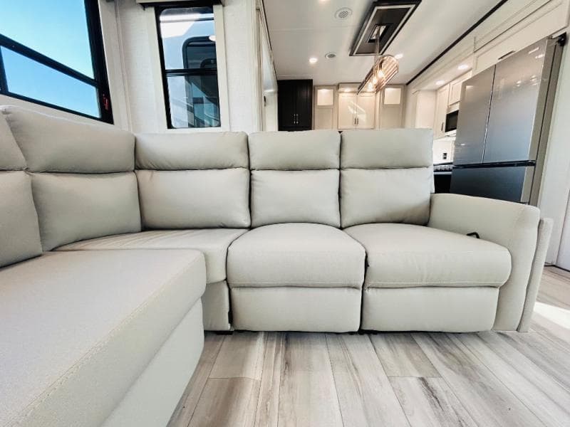 2026 Keystone 2026 Keystone Alpine Avalanche Edition - thumbnail 54