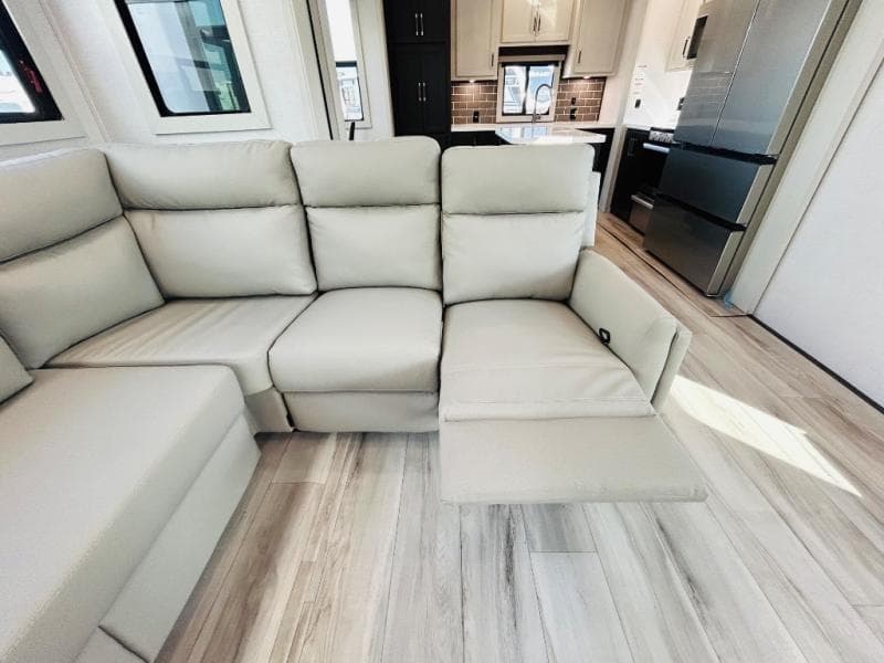 2026 Keystone 2026 Keystone Alpine Avalanche Edition - thumbnail 55