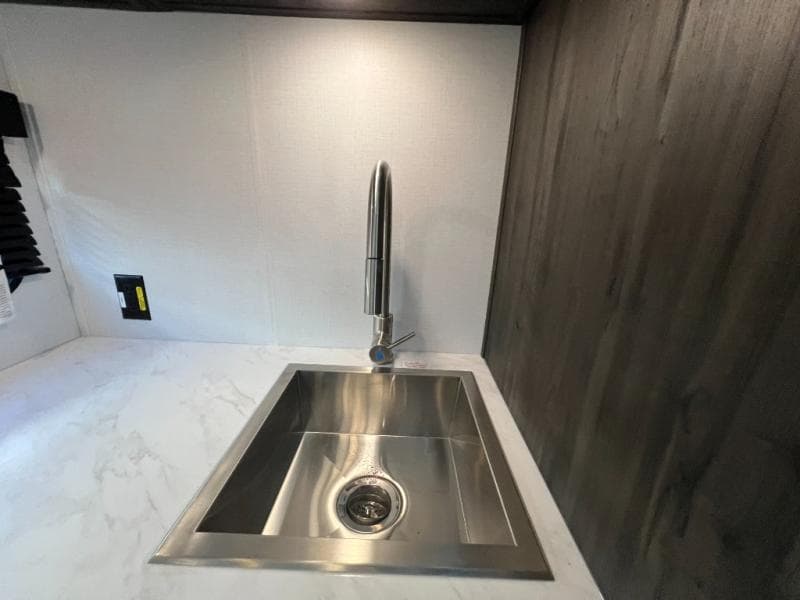 2026 Keystone 2026 Keystone Fuzion Impact Edition Toy Hauler - thumbnail 23