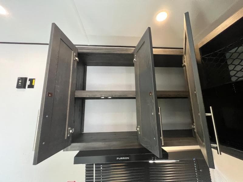 2026 Keystone 2026 Keystone Fuzion Impact Edition Toy Hauler - thumbnail 25