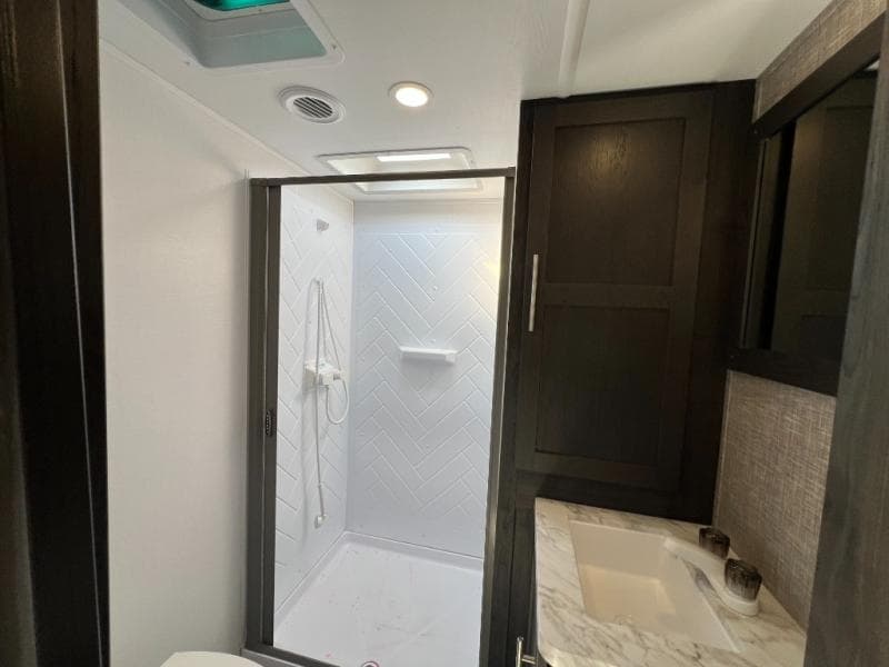 2026 Keystone 2026 Keystone Fuzion Impact Edition Toy Hauler - thumbnail 29