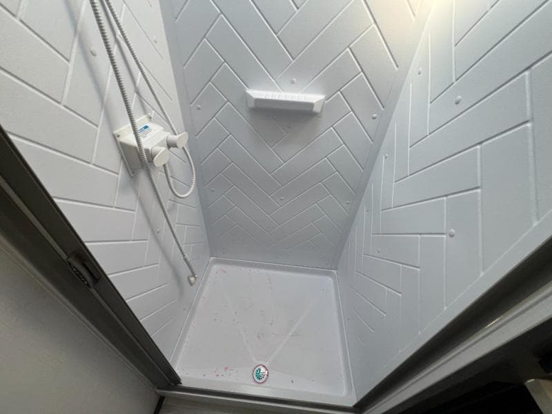 2026 Keystone 2026 Keystone Fuzion Impact Edition Toy Hauler - thumbnail 34