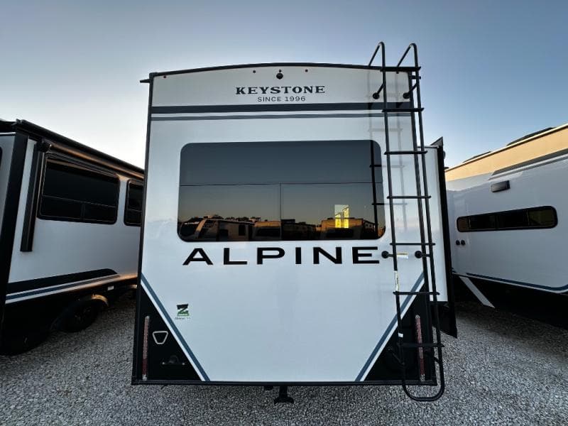 2026 Keystone 2026 Keystone Alpine - thumbnail 5