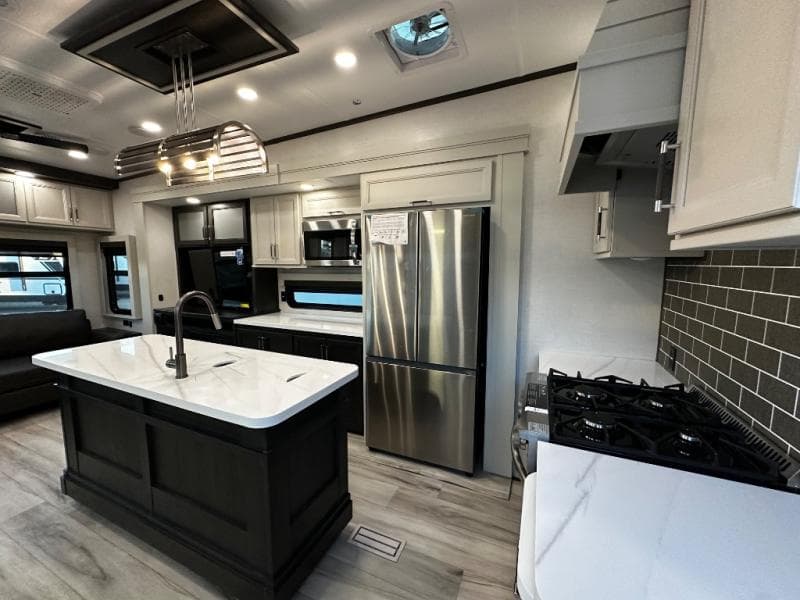 2026 Keystone 2026 Keystone Alpine - thumbnail 20