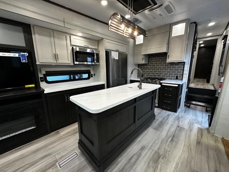 2026 Keystone 2026 Keystone Alpine - thumbnail 27