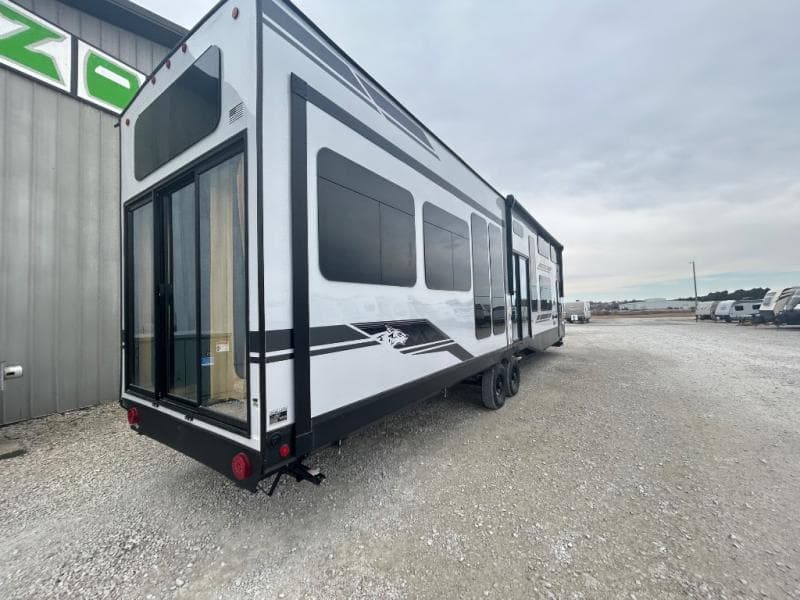 2026 Forest River 2026 Forest River Cherokee Timberwolf - thumbnail 6