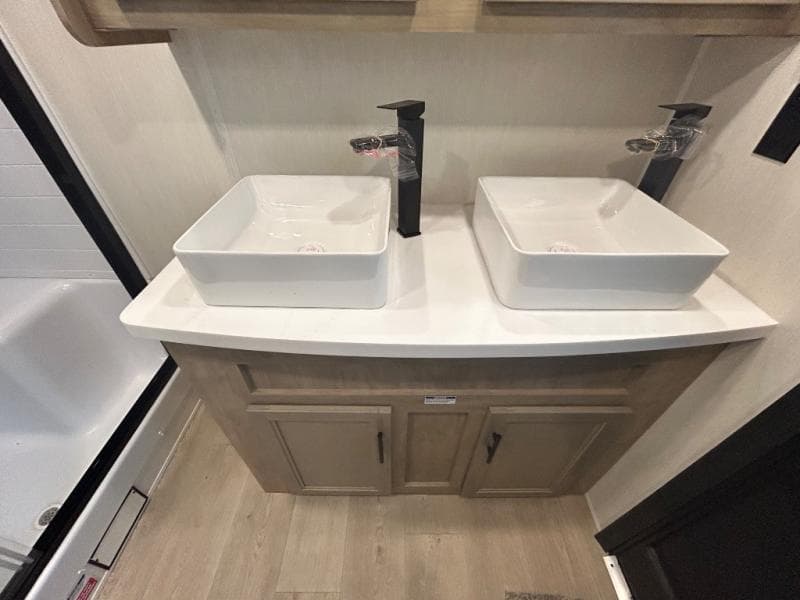 2026 Forest River 2026 Forest River Cherokee Timberwolf - thumbnail 73