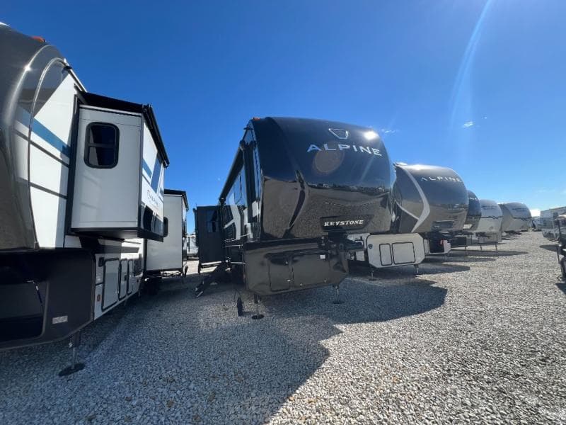 2026 Keystone 2026 Keystone Alpine Avalanche Edition - thumbnail 3