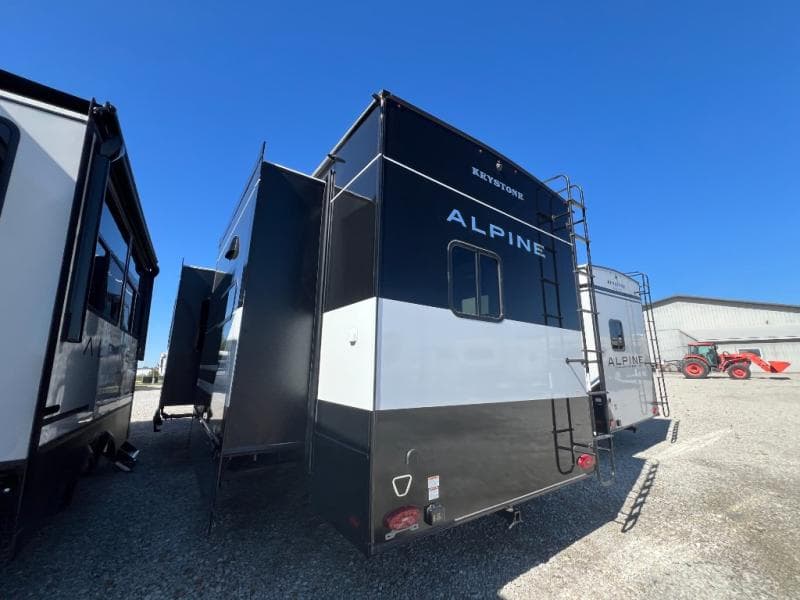 2026 Keystone 2026 Keystone Alpine Avalanche Edition - thumbnail 5