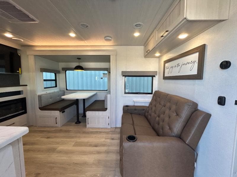 2026 Forest River 2026 Forest River Surveyor Legend - thumbnail 13