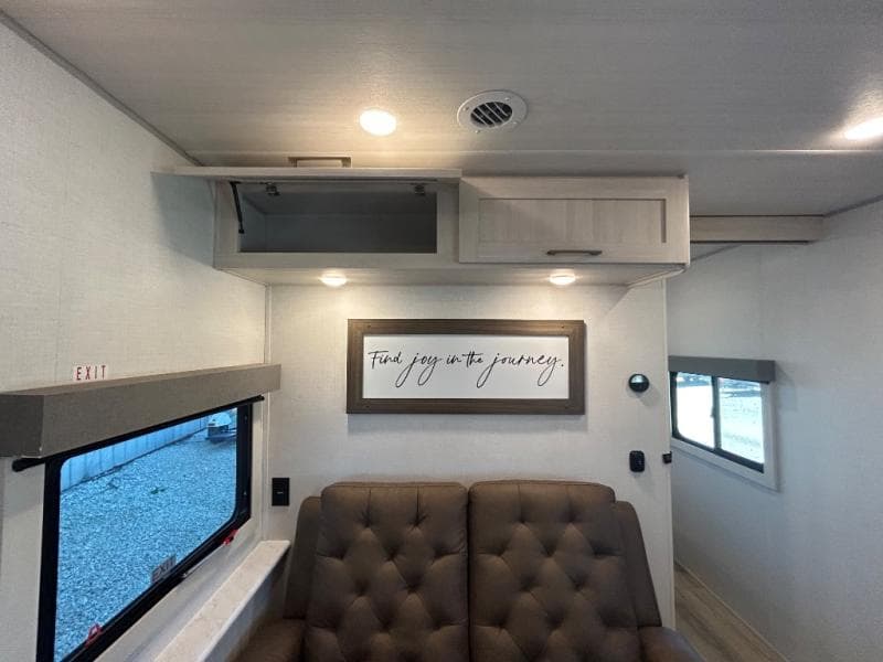 2026 Forest River 2026 Forest River Surveyor Legend - thumbnail 16