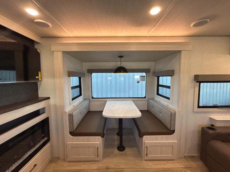 2026 Forest River 2026 Forest River Surveyor Legend - thumbnail 17