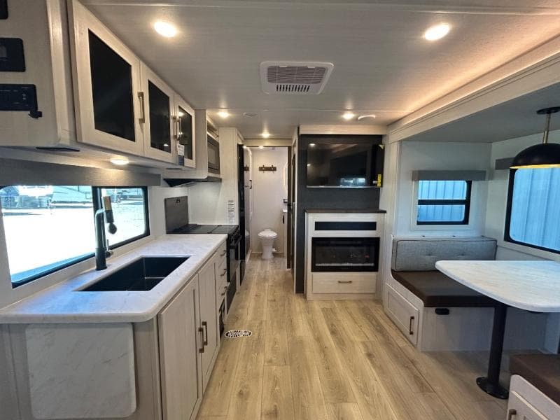 2026 Forest River 2026 Forest River Surveyor Legend - thumbnail 18