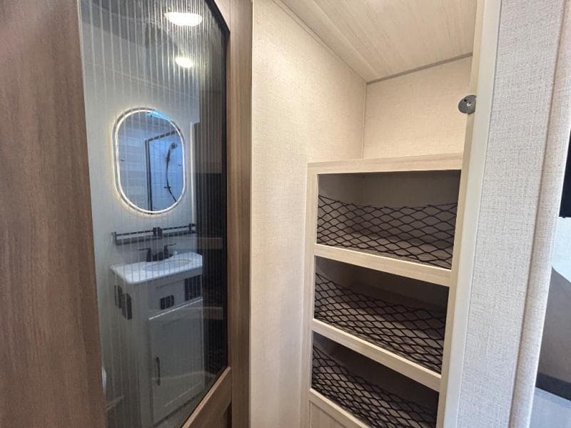 2026 Forest River 2026 Forest River Surveyor Legend - thumbnail 45