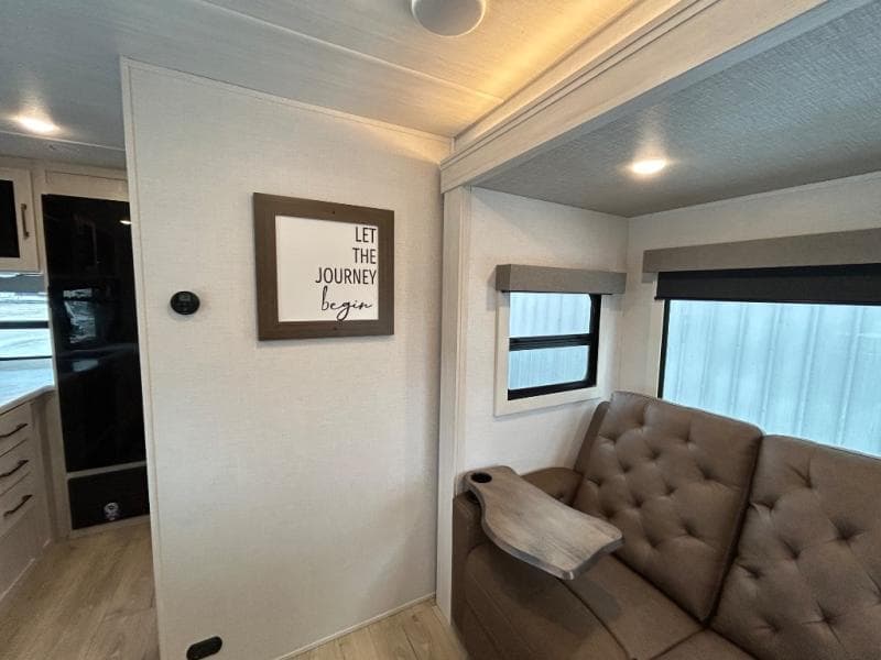 2026 Forest River 2026 Forest River Surveyor Legend - thumbnail 15