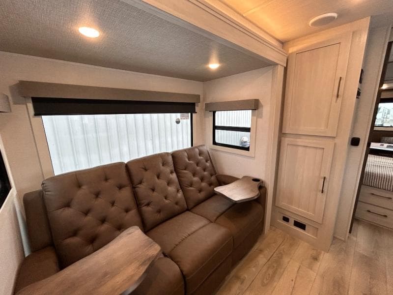 2026 Forest River 2026 Forest River Surveyor Legend - thumbnail 20