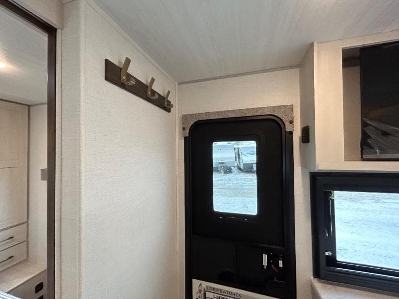 2026 Forest River 2026 Forest River Surveyor Legend - thumbnail 23