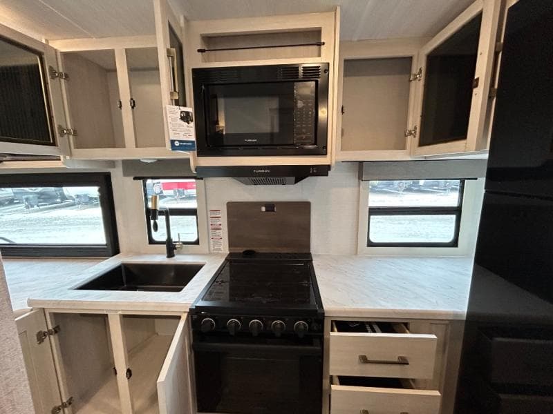 2026 Forest River 2026 Forest River Surveyor Legend - thumbnail 26