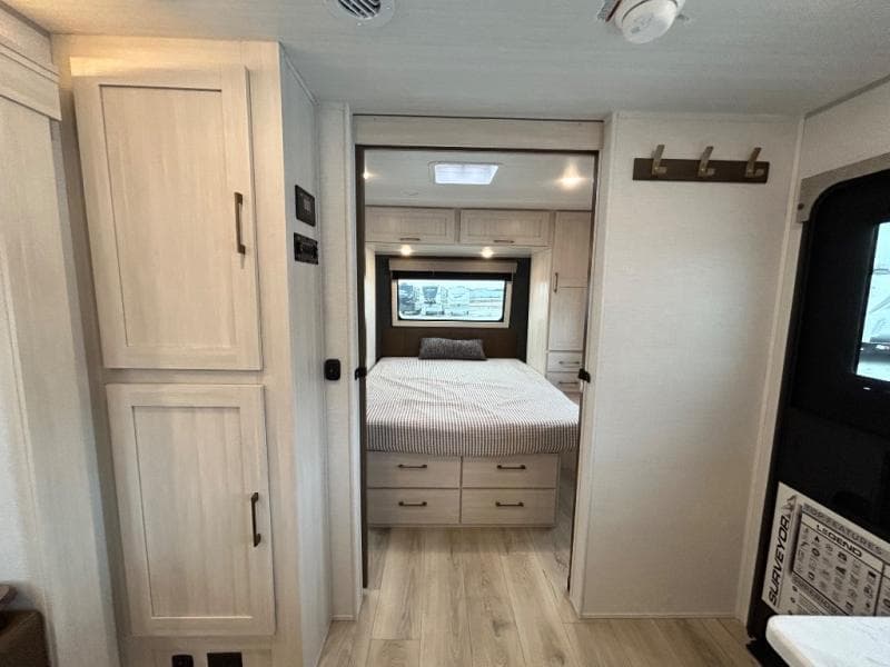 2026 Forest River 2026 Forest River Surveyor Legend - thumbnail 42