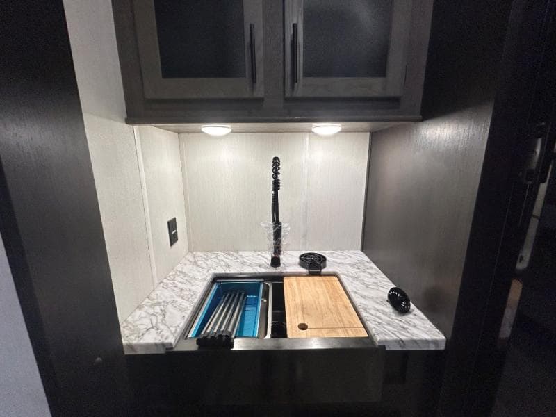 2026 Forest River 2026 Forest River Cherokee Wolf Pack Toy Hauler - thumbnail 16