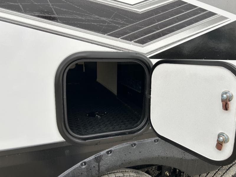 2026 Forest River 2026 Forest River Cherokee Wolf Pack Toy Hauler - thumbnail 16