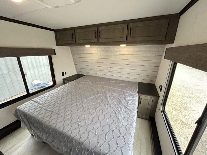 2026 Forest River 2026 Forest River Cherokee Wolf Pack Toy Hauler - thumbnail 22