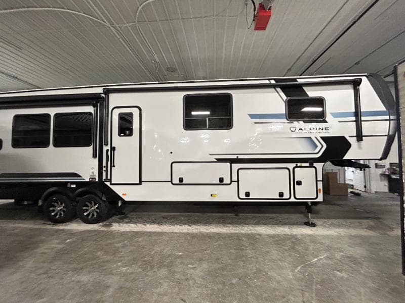 2026 Keystone 2026 Keystone Alpine Avalanche Edition - thumbnail 6