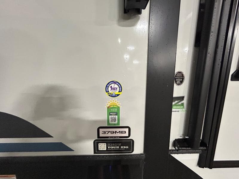 2026 Keystone 2026 Keystone Alpine Avalanche Edition - thumbnail 17