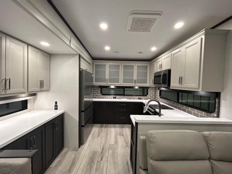 2026 Keystone 2026 Keystone Alpine Avalanche Edition - thumbnail 22