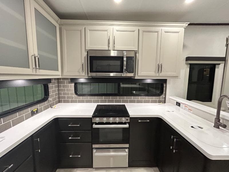 2026 Keystone 2026 Keystone Alpine Avalanche Edition - thumbnail 23