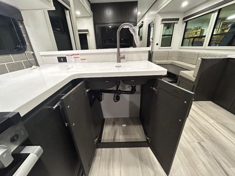 2026 Keystone 2026 Keystone Alpine Avalanche Edition - thumbnail 26