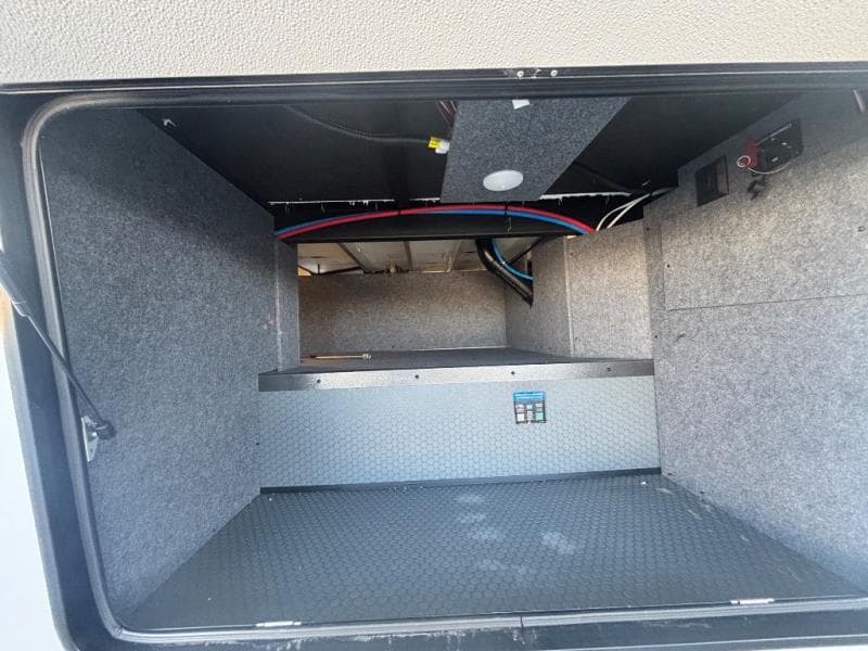 2026 Forest River 2026 Forest River Xlr Nitro Toy Hauler - thumbnail 14