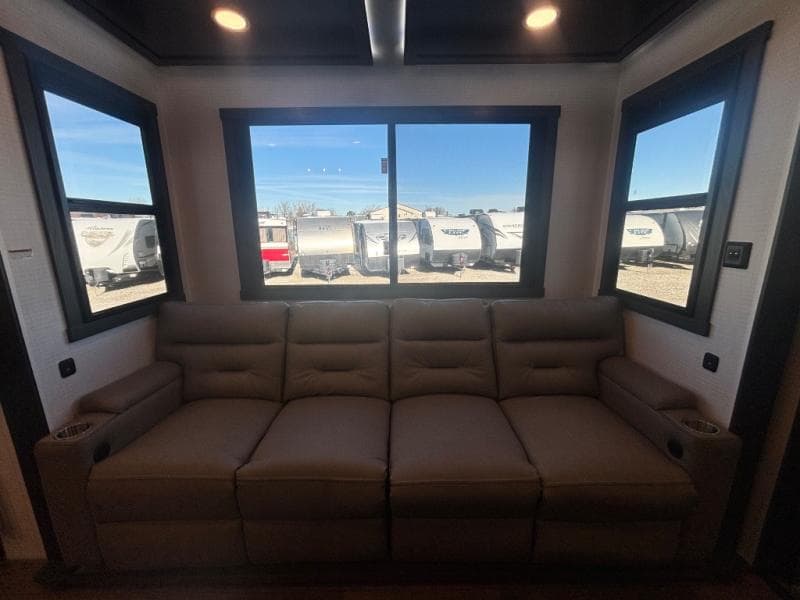 2026 Forest River 2026 Forest River Xlr Nitro Toy Hauler - thumbnail 33