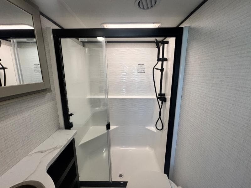 2026 Forest River 2026 Forest River Xlr Nitro Toy Hauler - thumbnail 45