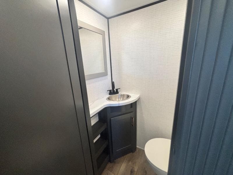 2026 Forest River 2026 Forest River Xlr Nitro Toy Hauler - thumbnail 76