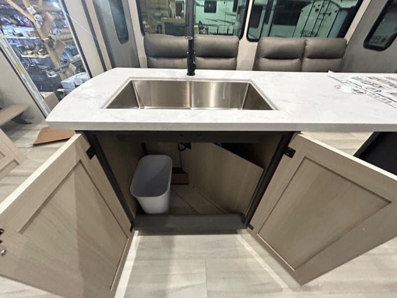 2026 Forest River 2026 Forest River Wildcat - thumbnail 17