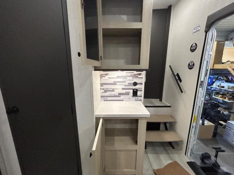 2026 Forest River 2026 Forest River Wildcat - thumbnail 19