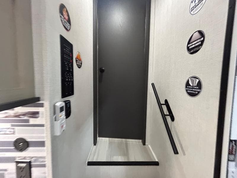 2026 Forest River 2026 Forest River Wildcat - thumbnail 44