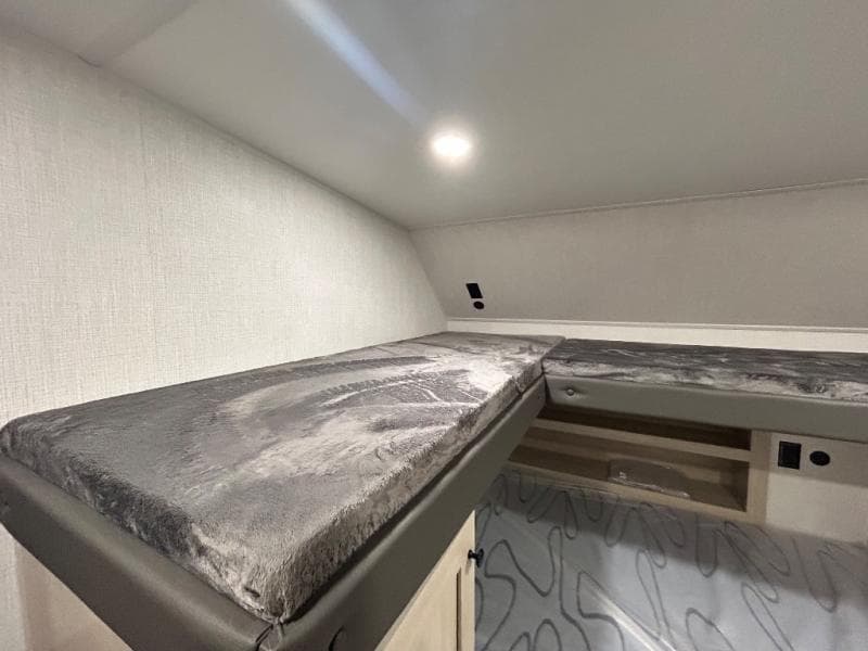 2026 Forest River 2026 Forest River Wildcat - thumbnail 49