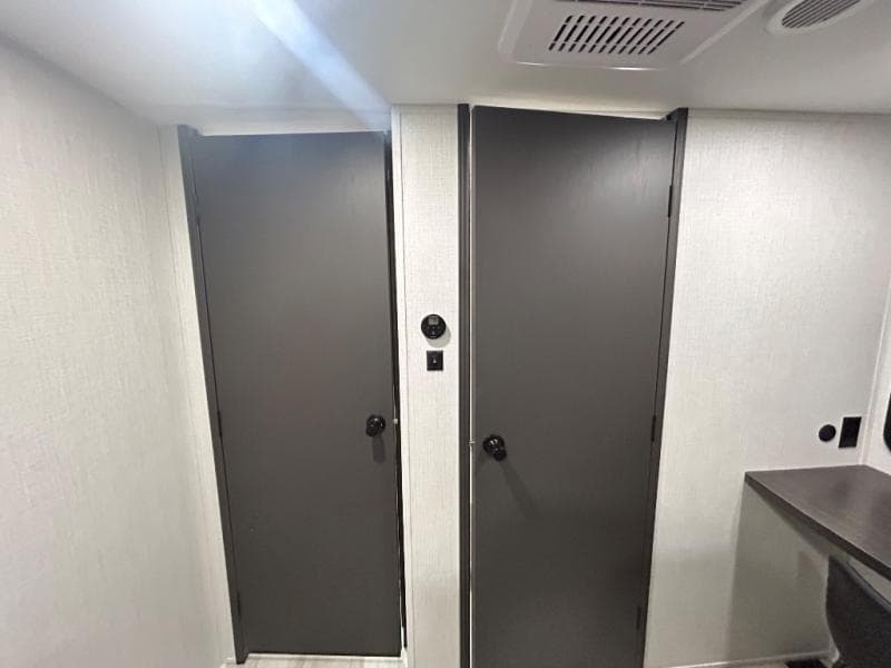 2026 Forest River 2026 Forest River Wildcat - thumbnail 52