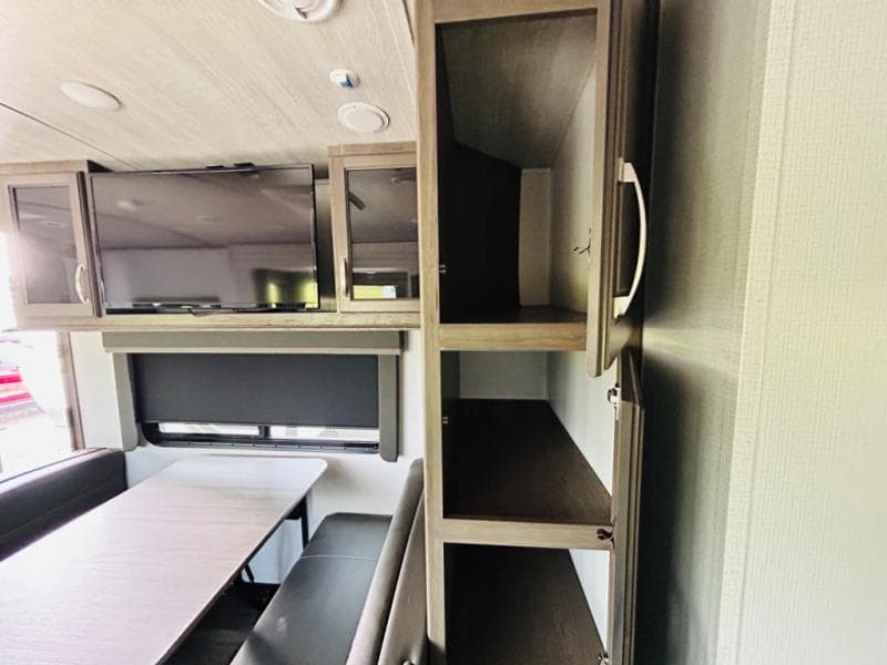 2023 Keystone RV 2023 Keystone RV Cougar - thumbnail 23