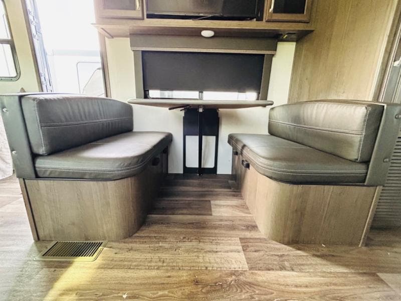 2023 Keystone RV 2023 Keystone RV Cougar - thumbnail 27