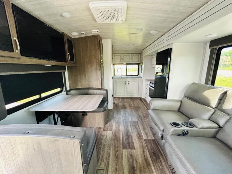 2023 Keystone RV 2023 Keystone RV Cougar - thumbnail 31