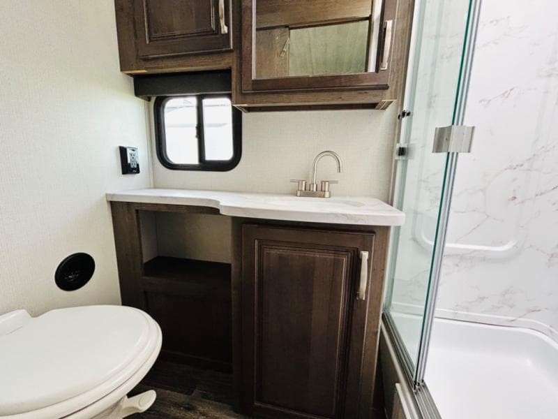 2023 Keystone RV 2023 Keystone RV Cougar - thumbnail 34