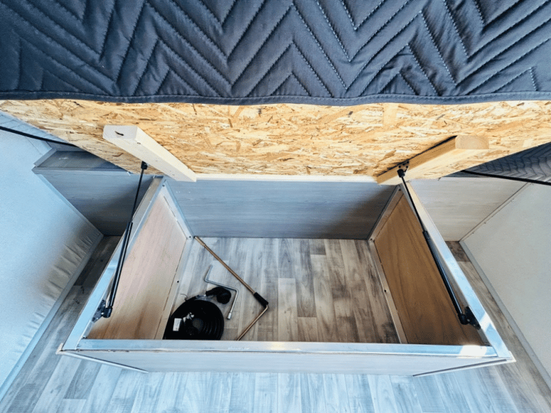 2022 Dutchmen 2022 Dutchmen Kodiak Ultra-Lite - thumbnail 5